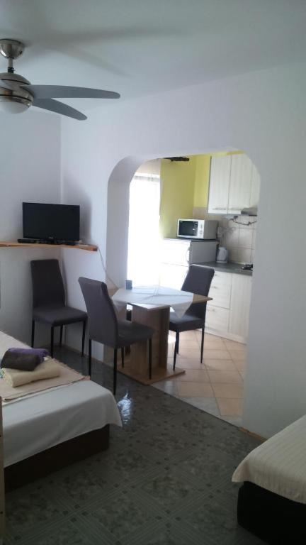 Apartments Ninske Vodice Номер фото