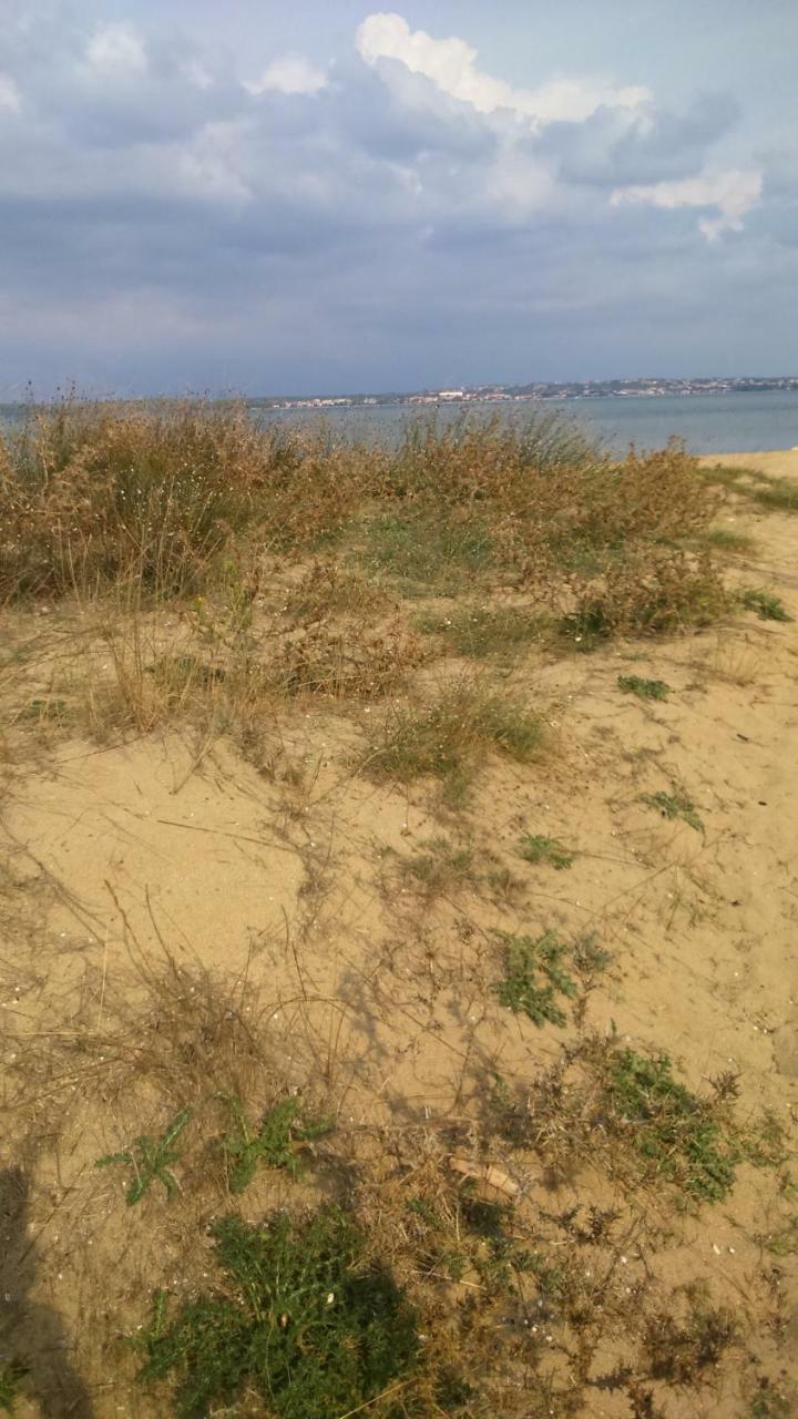 Apartments Ninske Vodice Экстерьер фото